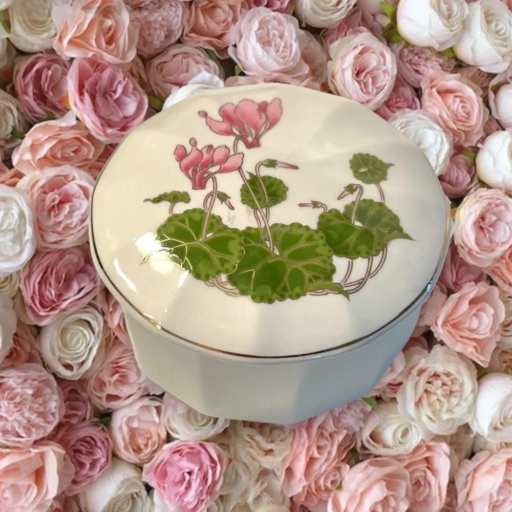 Vintage Otagiri Cyclamen Porcelain Trinket/Ring Box
